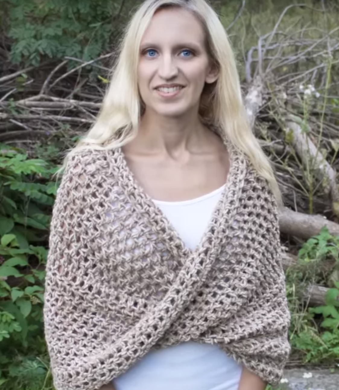 How to Crochet Mobius Twist Shawl and Hooded Cowl Video Tutorial