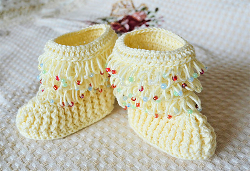 Free Crochet Pattern for Beaded Baby Booties