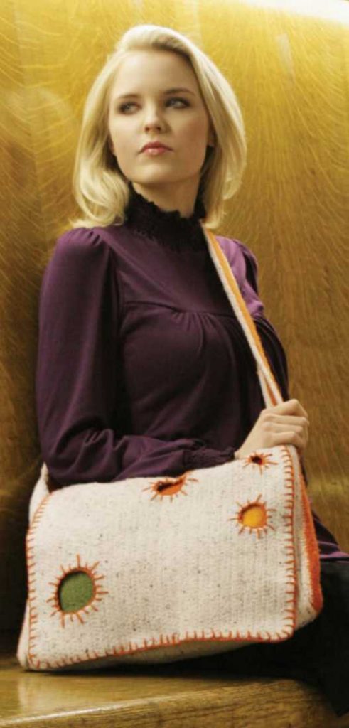 Free Crochet Pattern for a Messenger Bag
