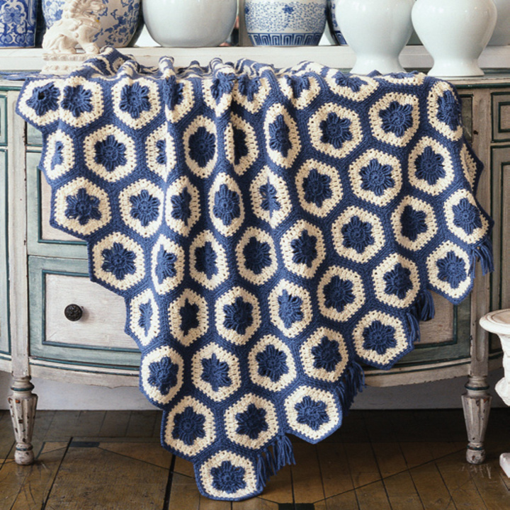 Free Crochet Pattern for a Hexagon Granny Blanket