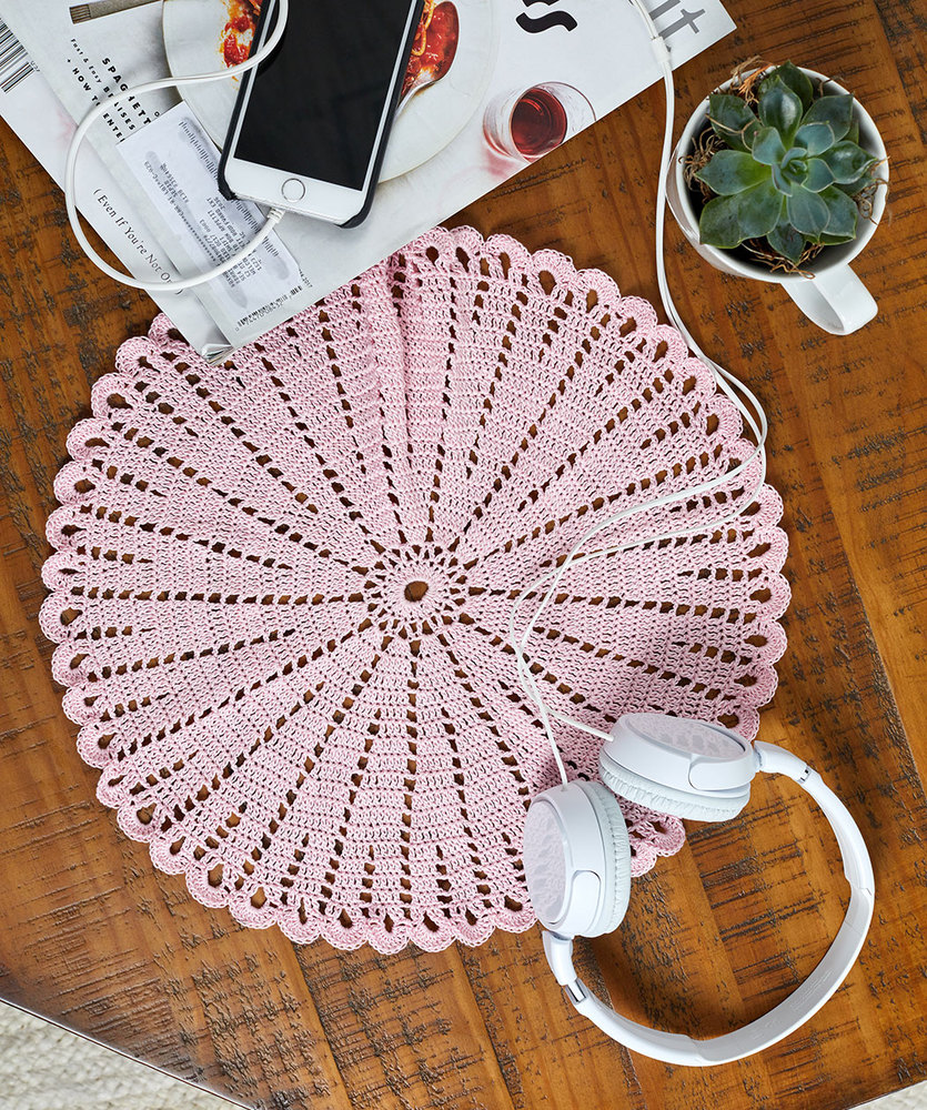 Free Crochet Pattern for a Boho Nights Doily