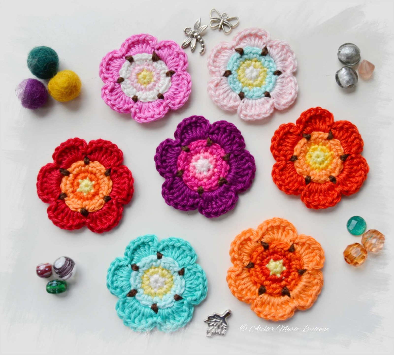 Free Crochet Pattern for Little Flowers Very Pretty