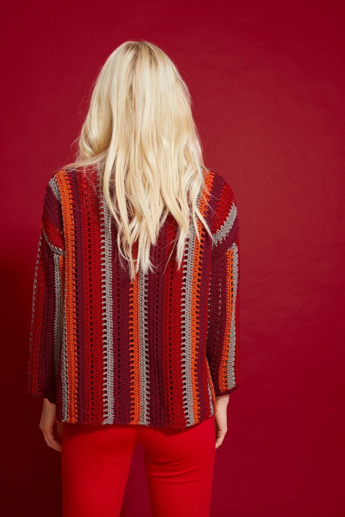 Free Crochet Pattern for a Barcelona Stripes Cardigan for Women ⋆