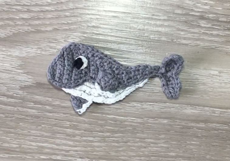 Free Crochet Humpback Whale Pattern Applique Tutorial