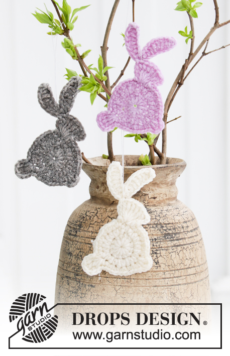 Free Crochet Pattern for Hoppity Hop Bunny Appliques