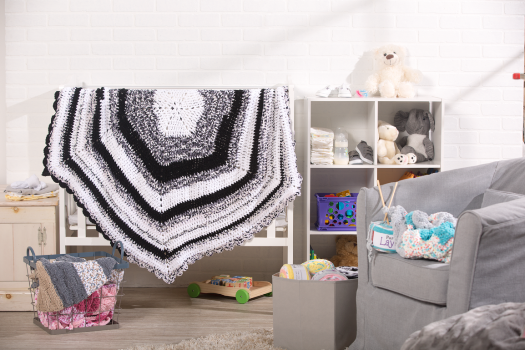 Crochet baby hexagon blanket pattern