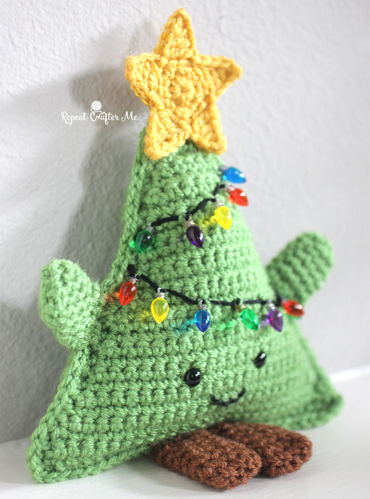 Cuddle tree plushie crochet pattern