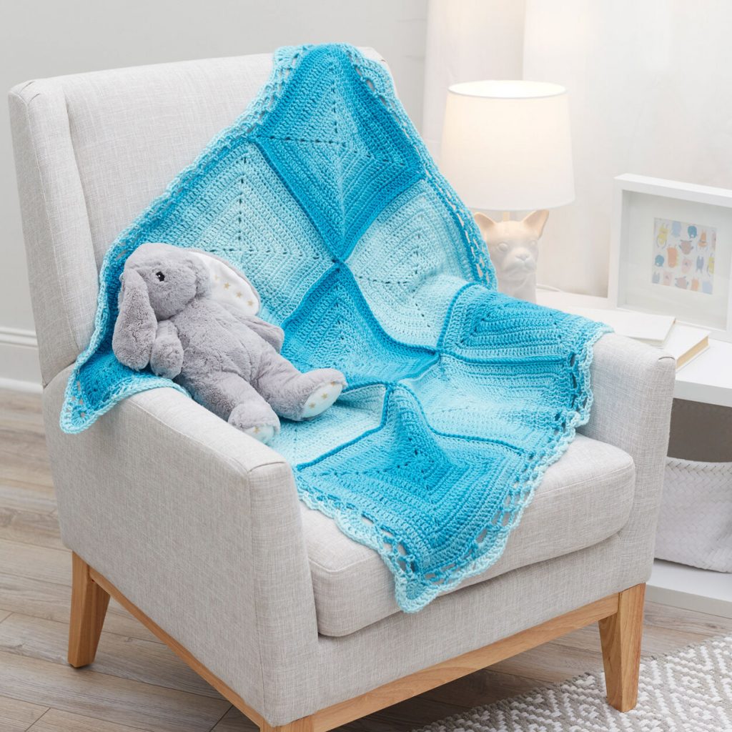 Free blanket crochet pattern for baby with solid squares