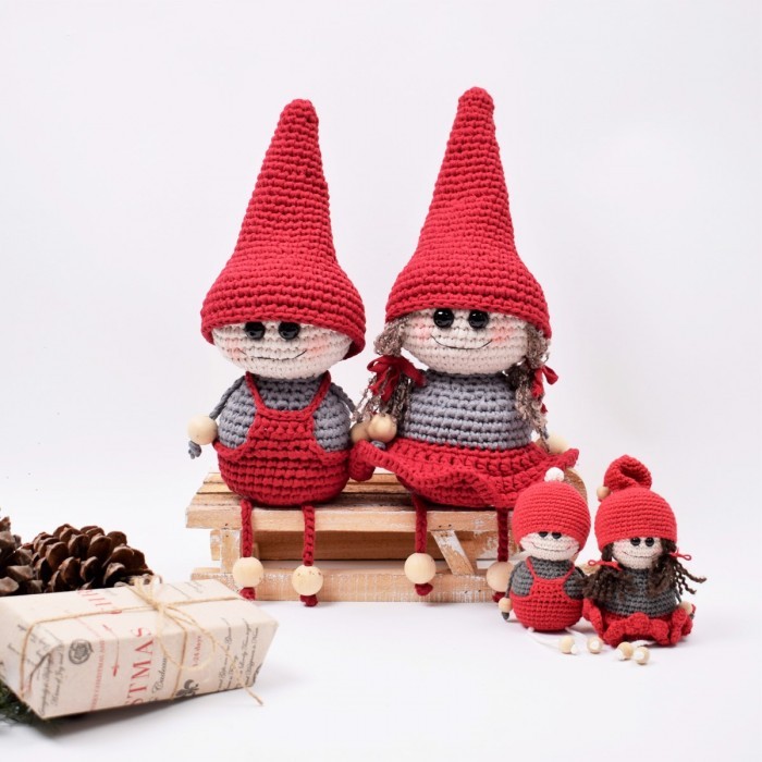 Free crochet elf amigurumi pattern