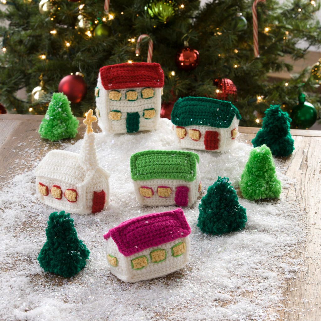 Free crochet pattern for a Christmas village