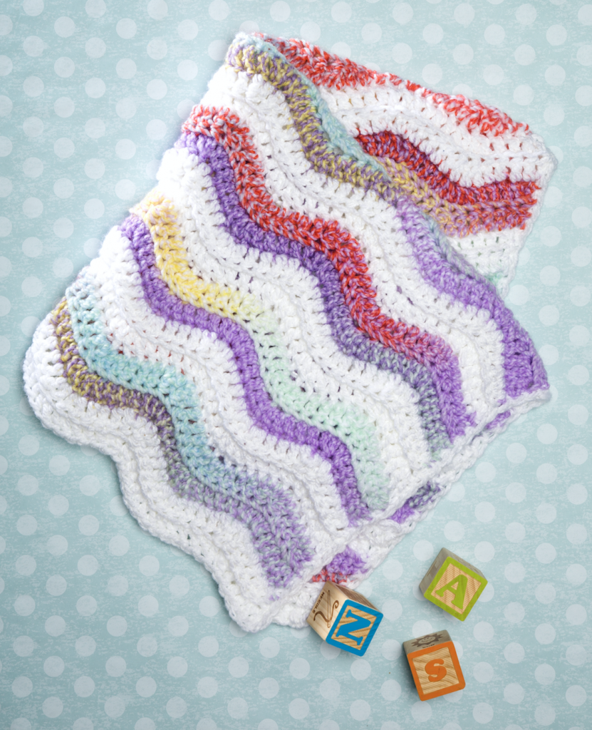 Free crochet pattern for a wavy baby blanket