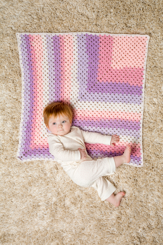 Mitered granny square baby blanket crochet pattern