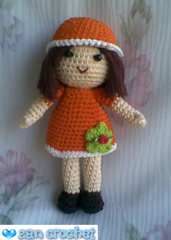 Free easy amigurumi doll crochet pattern