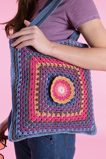 Free crochet tote pattern granny square