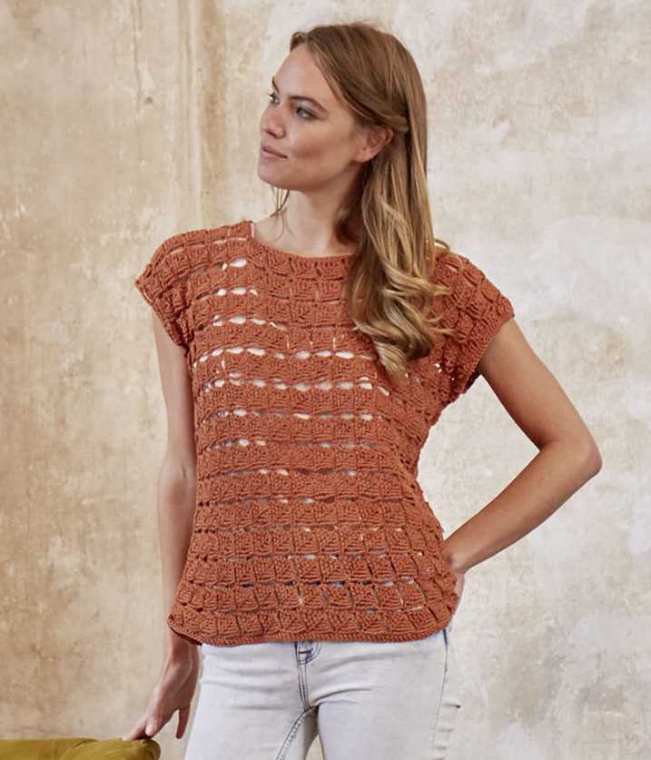 Free-Crochet-Pattern-for-a-Triple-Treble-Stitch-Shirt