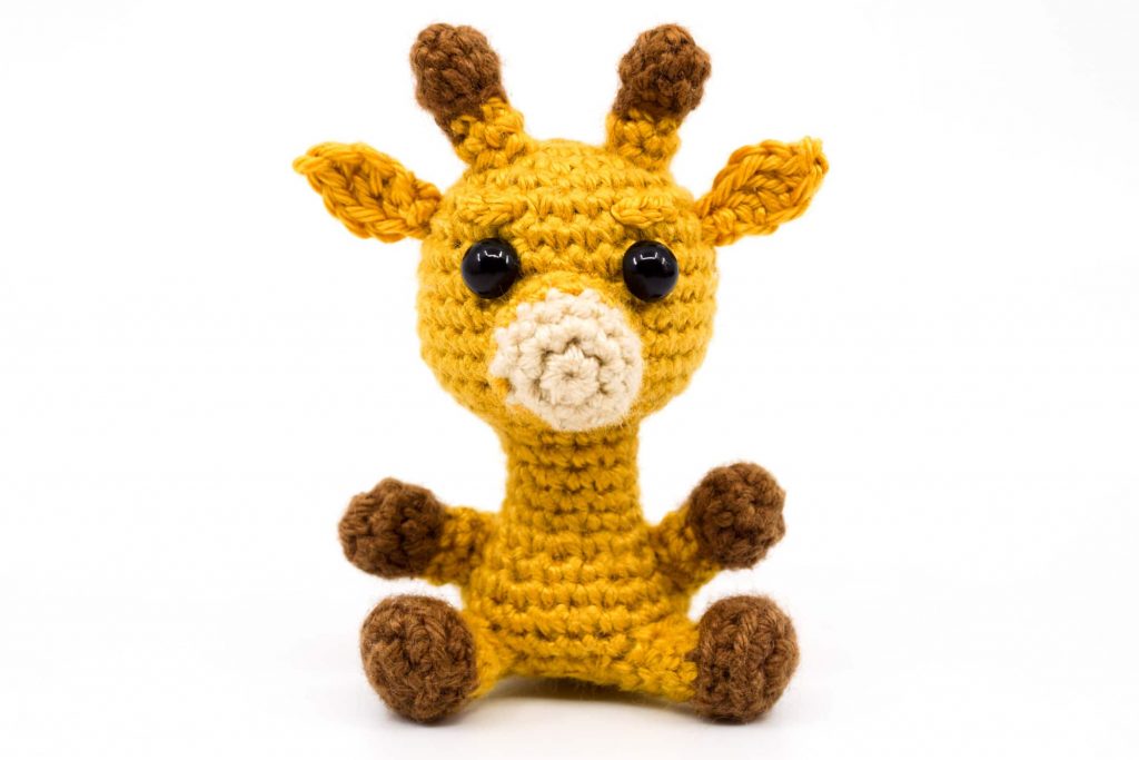 free crochet pattern for a giraffe