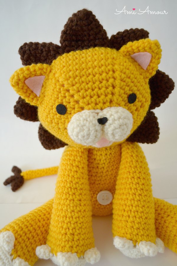 free pattern for a crochet lion amigurumi