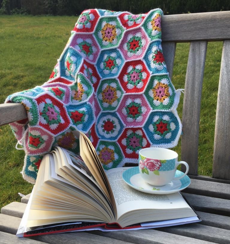 African Flower Blanket Free Pattern ⋆ Crochet Kingdom