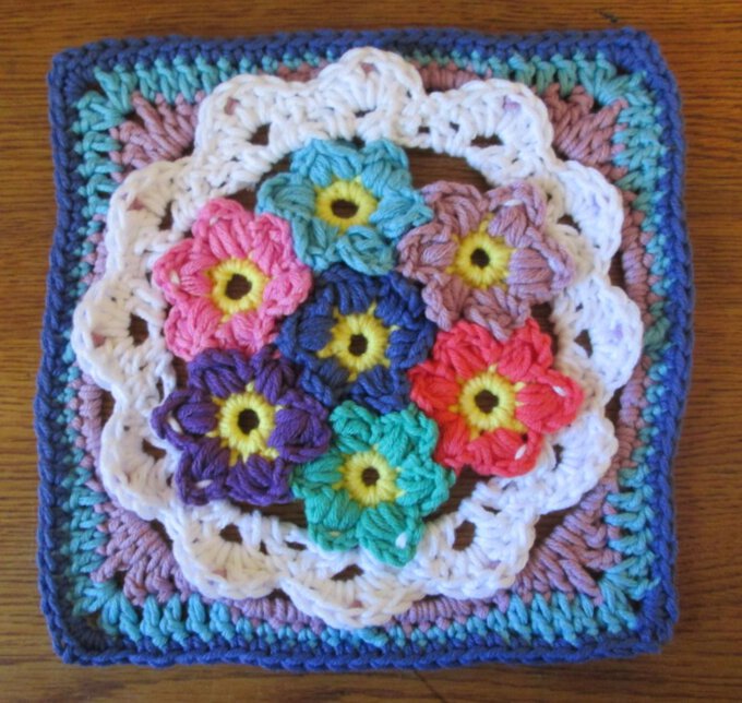 flower posies crochet pattern square