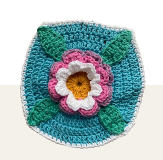 flower with petals granny square crochet pattern