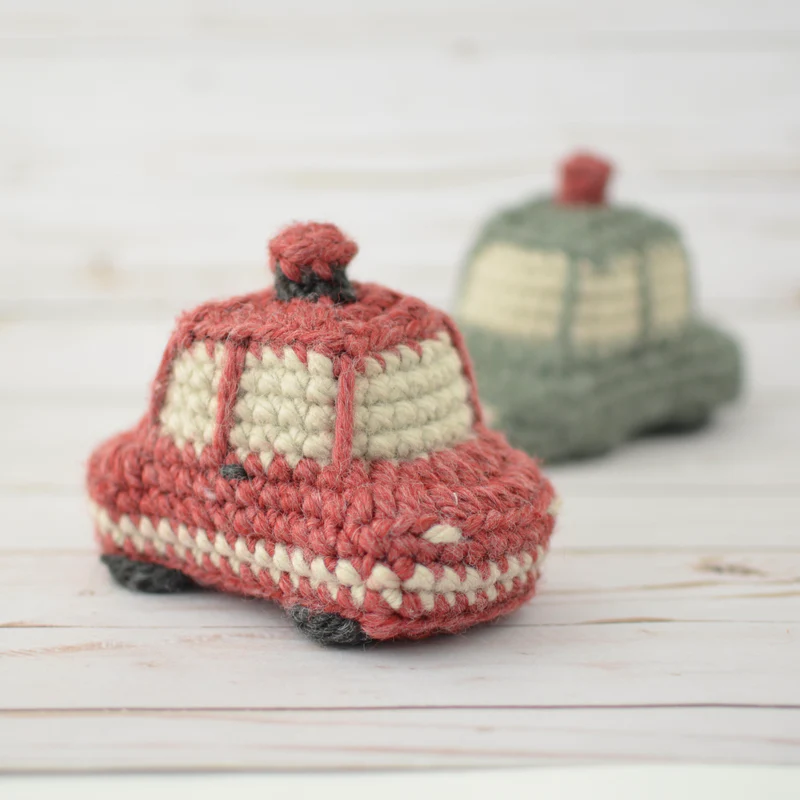 Free Crochet Pattern for Vintage Emergency Vehicles