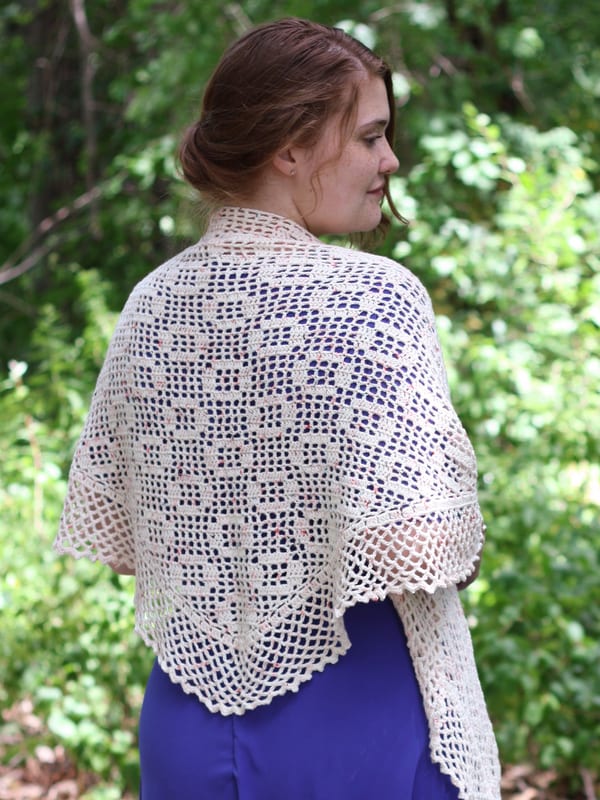 Free Crochet Pattern for a Squill Shawl