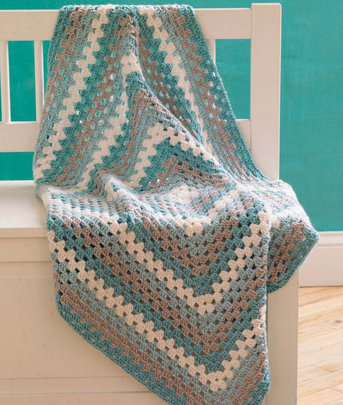 easy and classic crochet granny square baby blanket free pattern