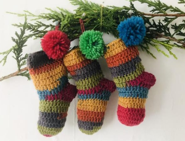 Free Little Crochet Christmas Stocking Patterns easy