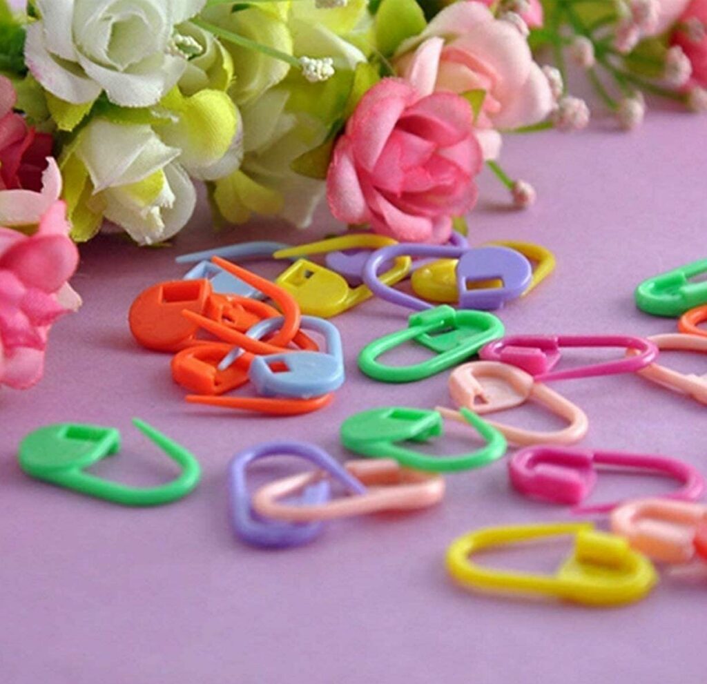 How to Use Crochet Stitch Markers