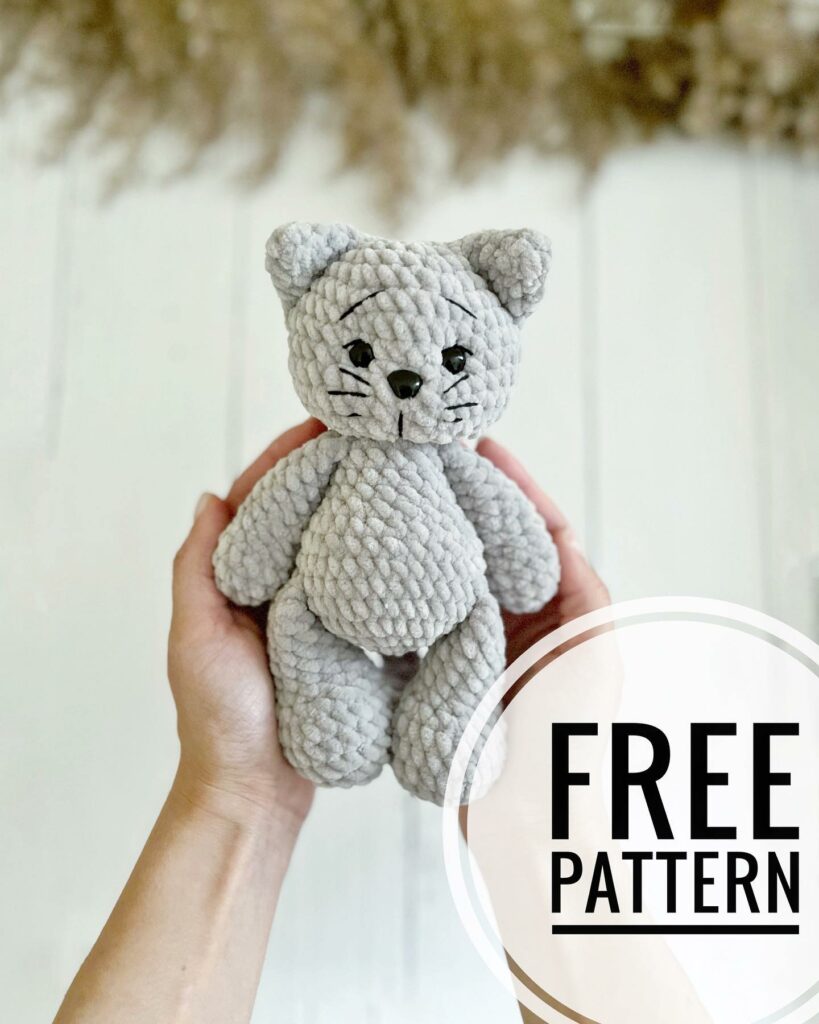 free amigurumi cat crochet pattern