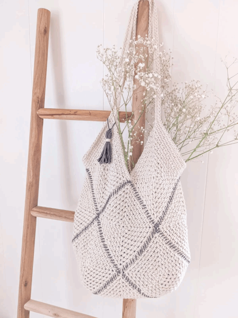 Crochet Granny Square Bag pattern free crochet