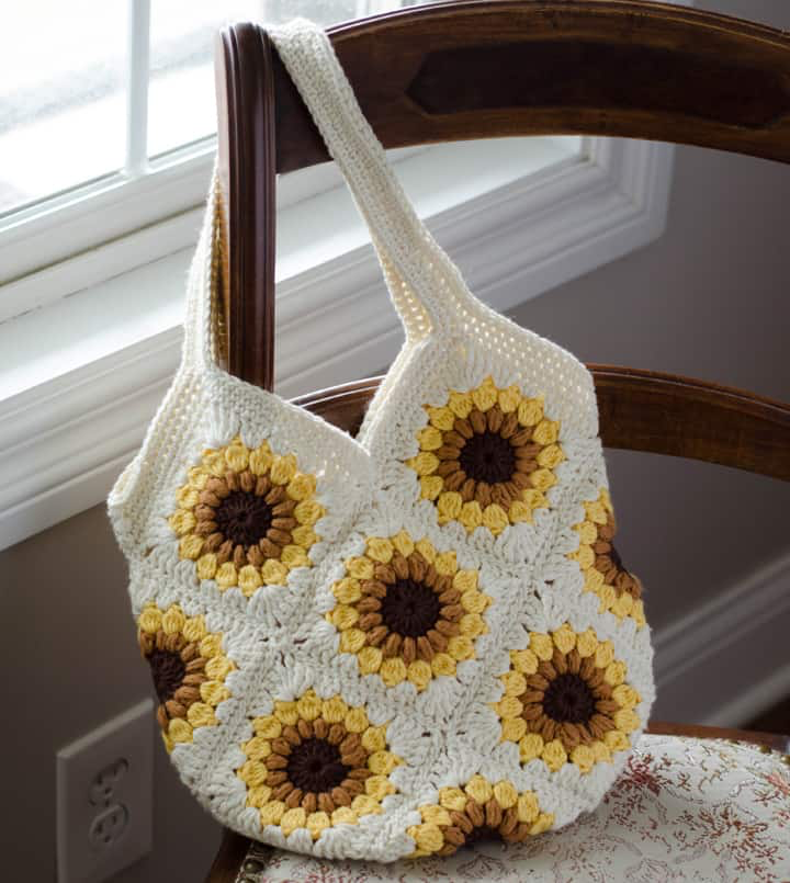 Sweet Summer Sunflower Bag free crochet pattern
