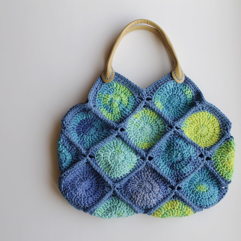 circle granny square crochet bag pattern