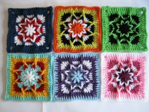 Granny Square that Starts from the Outside - in