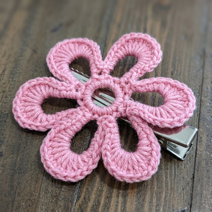 crochet flower hair clip